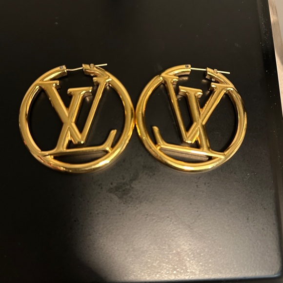 **Louis Vuitton Louise Hoop GM Earrings - Authentic & Lightly Used!** - Picture 13 of 14